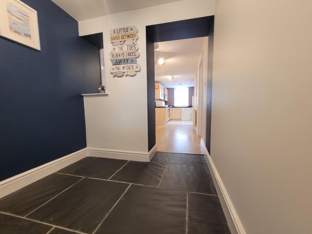 Llys Bach Apartment At Llys Aeron 애버라에론 외부 사진