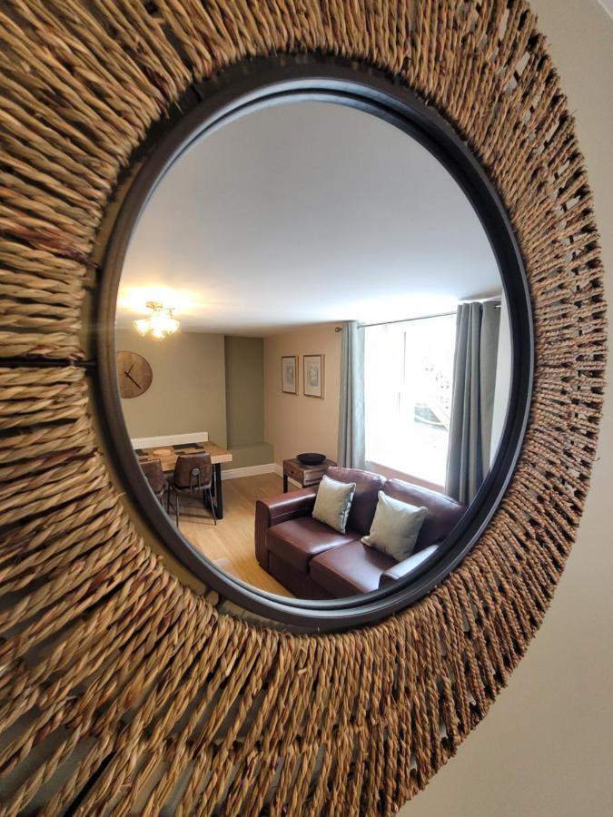Llys Bach Apartment At Llys Aeron 애버라에론 외부 사진