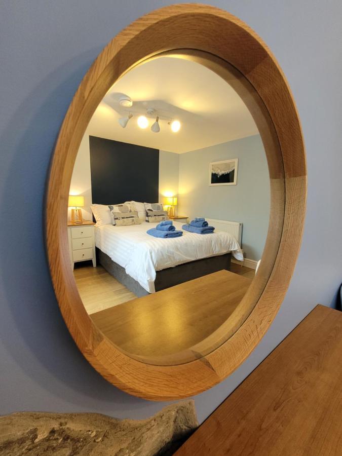 Llys Bach Apartment At Llys Aeron 애버라에론 외부 사진